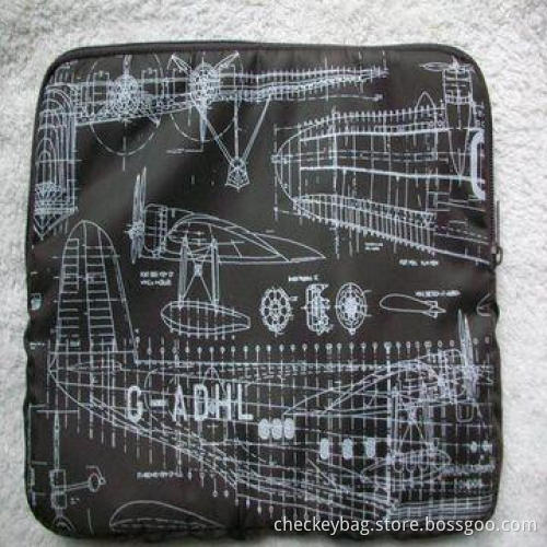 Neoprene case for iPad